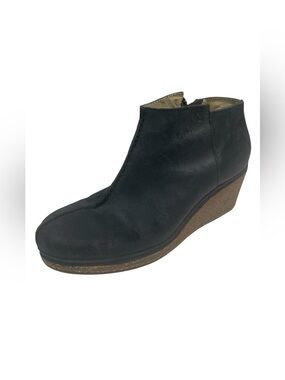Olukai Humu Wedge Shoes Ankle Booties Womens 39.5 9.5 Black Waxed Leather